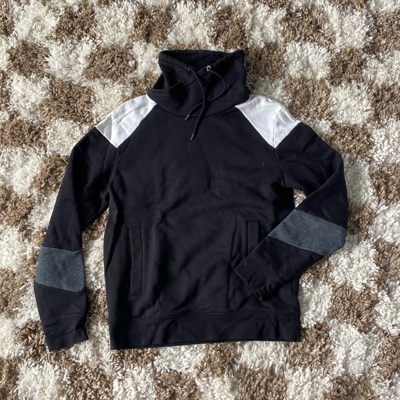 H&M Other - Funnel neck Sweatshirt